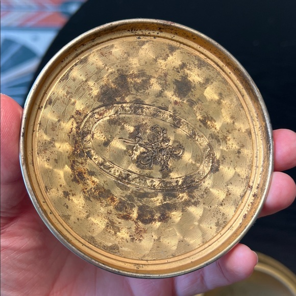 Antique Guilloche Enamel Floral Bouquet Brass Vanity Powder Box Jewelry Box - Picture 8 of 12